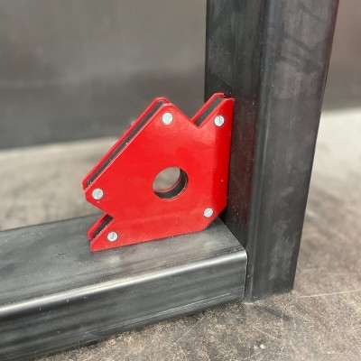 equerre-magnetique-modele-moyen 2