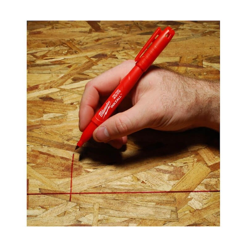 marqueur-rouge-pointe-fine-peinture-liquide-inkzall-milwaukee-vu-reel