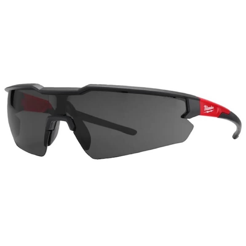 lunettes-de-securite-teintees-milwaukee-anti-buée-anti-rayure