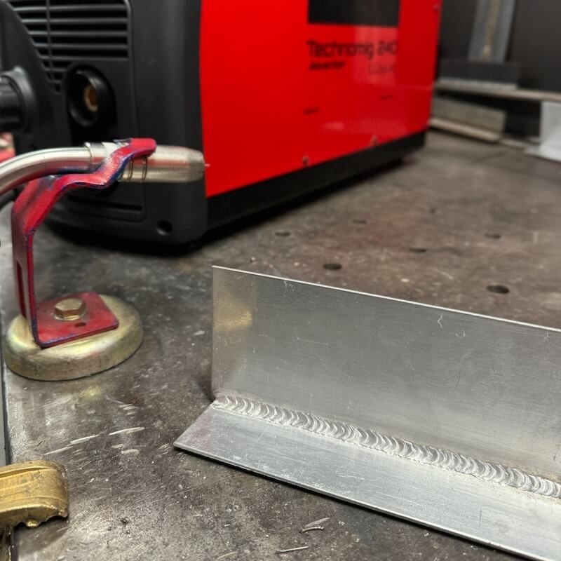 soudure-alu-pulse-technomig-240-wave-pulse-telwin