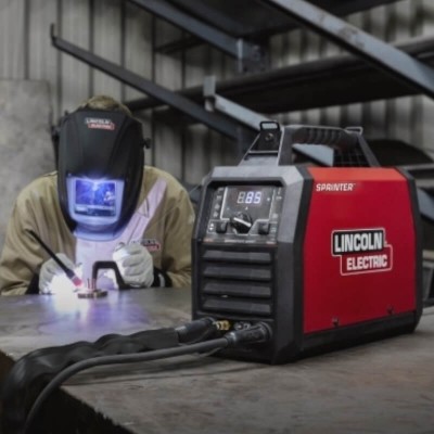 Lincoln Sprinter® 180T - Poste de soudage TIG DC & MMA portable 200 A 2